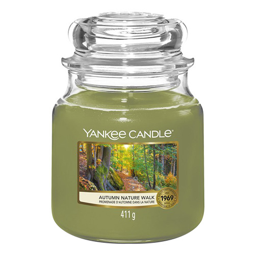 Svíčka ve skleněné dóze Yankee Candle Podzimní procházka v přírodě, 410 g